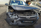 Verin de coffre HYUNDAI I 30 1 Photo n°9