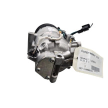 Compresseur clim RENAULT CLIO Photo n°3