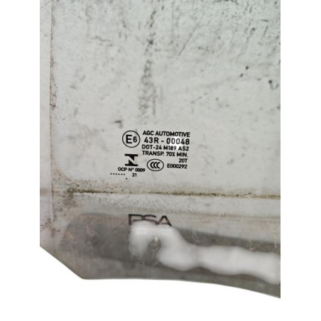 Vitre arriere gauche PEUGEOT 208 2