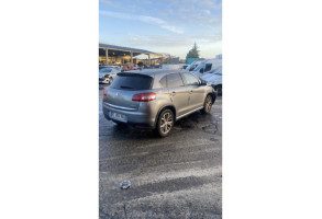 Ceinture arriere gauche PEUGEOT 4008 Photo n°6 Ceinture arriere gauche PEUGEOT 4008 Photo n°6