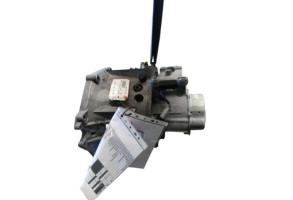 Boite de vitesses PEUGEOT 208 1 Photo n°4