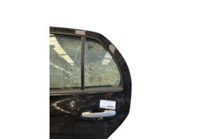 Porte arriere gauche TOYOTA YARIS 3 Photo n°4 Porte arriere gauche TOYOTA YARIS 3 Photo n°4