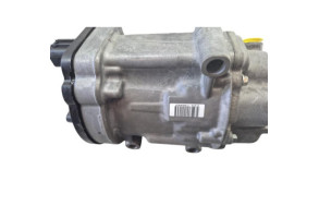 Compresseur clim TOYOTA C-HR Photo n°4