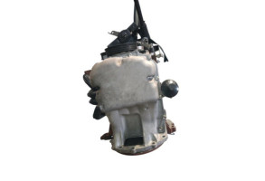 Moteur TOYOTA YARIS 2 Photo n°6