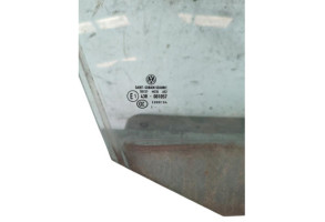 Vitre avant droit VOLKSWAGEN GOLF 5 Photo n°1