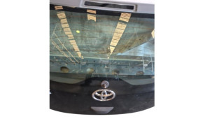 Malle/Hayon arriere TOYOTA AYGO X Photo n°6 Malle/Hayon arriere TOYOTA AYGO X Photo n°6