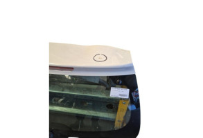 Malle/Hayon arriere TOYOTA AYGO 2 Photo n°5 Malle/Hayon arriere TOYOTA AYGO 2 Photo n°5