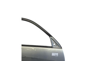 Porte avant droit TOYOTA RAV4 2 Photo n°5 Porte avant droit TOYOTA RAV4 2 Photo n°5