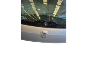 Malle/Hayon arriere RENAULT CLIO 4 Photo n°8