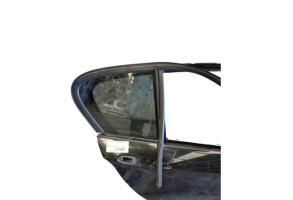 Porte arriere droit BMW SERIE 1 F20 Photo n°4 Porte arriere droit BMW SERIE 1 F20 Photo n°4