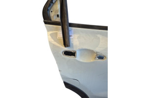 Porte arriere droit FIAT 500X Photo n°4 Porte arriere droit FIAT 500X Photo n°4