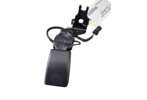 Attache ceinture arriere gauche OPEL CORSA F Photo n°2 Attache ceinture arriere gauche OPEL CORSA F Photo n°2
