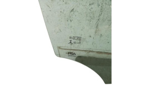 Vitre avant droit OPEL CORSA F Photo n°2 Vitre avant droit OPEL CORSA F Photo n°2