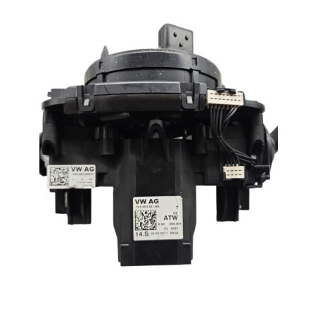 Com (Bloc Contacteur Tournant+Commodo Essuie Glace+Commodo Phare) VOLKSWAGEN JETTA 4