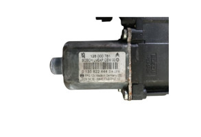 Leve vitre electrique avant gauche CITROEN C5 2 Photo n°15