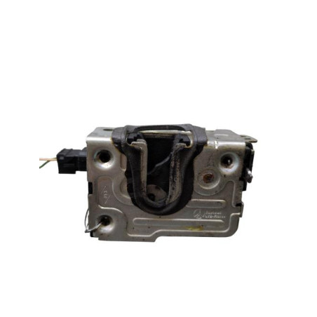 Serrure arriere droit DACIA SANDERO 1