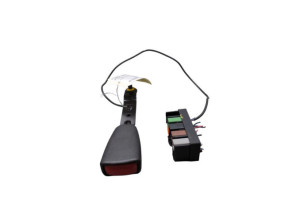 Attache ceinture avant droit VOLVO XC 60 1 Photo n°1 Attache ceinture avant droit VOLVO XC 60 1 Photo n°1