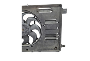 Moto ventilateur radiateur VOLVO XC 60 1 Photo n°3 Moto ventilateur radiateur VOLVO XC 60 1 Photo n°3