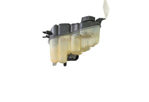 Vase d'expansion VOLVO XC 60 1 Photo n°1 Vase d'expansion VOLVO XC 60 1 Photo n°1