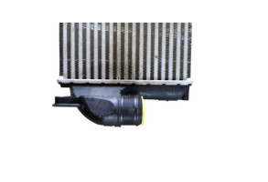 Echangeur air (Intercooler) PEUGEOT 308 2 Photo n°3 Echangeur air (Intercooler) PEUGEOT 308 2 Photo n°3