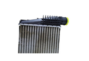 Echangeur air (Intercooler) PEUGEOT 308 2 Photo n°4 Echangeur air (Intercooler) PEUGEOT 308 2 Photo n°4