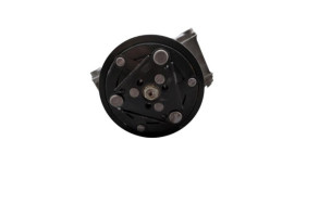 Compresseur clim RENAULT CLIO 5 Photo n°4