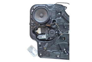 Leve vitre electrique arriere gauche VOLKSWAGEN GOLF 6 Photo n°5