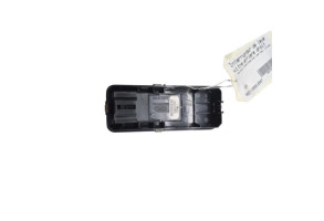 Interrupteur de leve vitre arriere droit LAND ROVER RANGE ROVER 1 SPORT Photo n°4 Interrupteur de leve vitre arriere droit LAND ROVER RANGE ROVER 1 SPORT Photo n°4