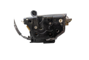 Serrure avant droit VOLKSWAGEN PASSAT 5 Photo n°4
