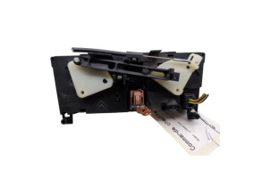 Commande chauffage PEUGEOT 3008 1 Photo n°4