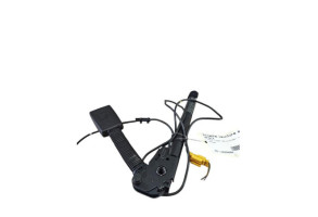 Attache ceinture avant droit MERCEDES CLASSE CLS 219 Photo n°2 Attache ceinture avant droit MERCEDES CLASSE CLS 219 Photo n°2