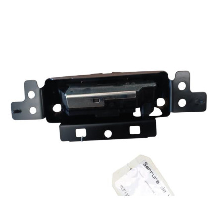 Serrure de hayon PEUGEOT 208 1