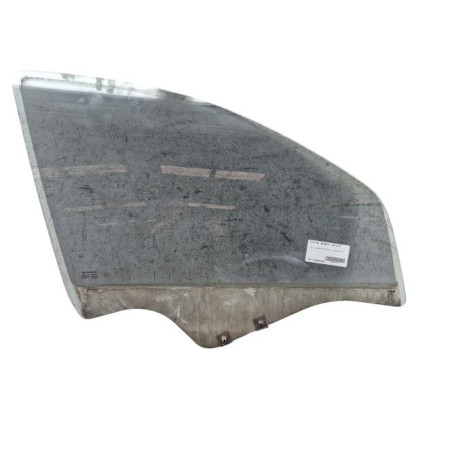 Vitre avant droit DACIA DUSTER 1