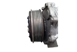 Compresseur clim VOLVO C 30 Photo n°5 Compresseur clim VOLVO C 30 Photo n°5