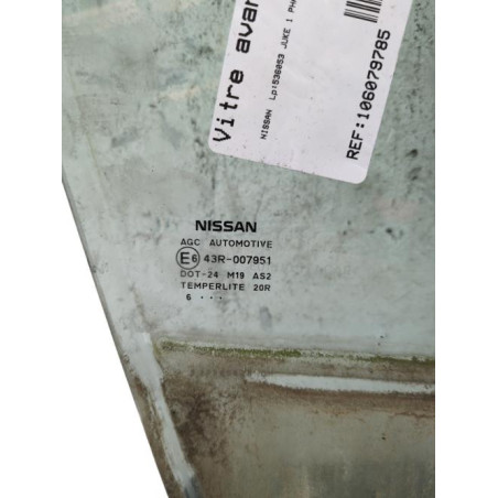 Vitre avant droit NISSAN JUKE 1