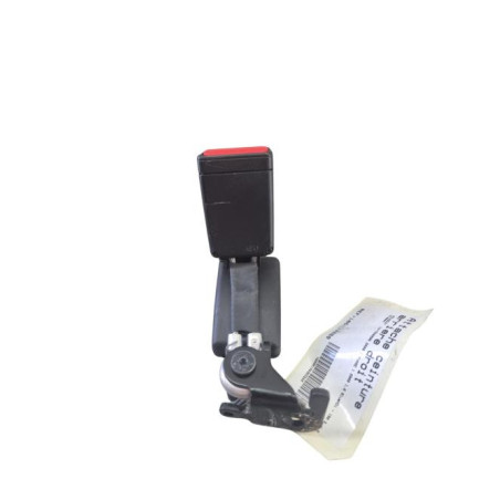 Attache ceinture arriere droit PEUGEOT 2008 1