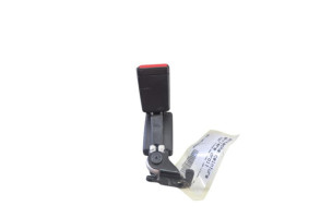 Attache ceinture arriere droit PEUGEOT 2008 1 Photo n°1 Attache ceinture arriere droit PEUGEOT 2008 1 Photo n°1