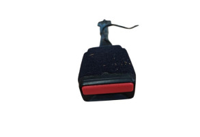 Attache ceinture avant gauche PEUGEOT 2008 1 Photo n°2 Attache ceinture avant gauche PEUGEOT 2008 1 Photo n°2