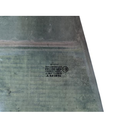 Vitre avant droit SEAT IBIZA 3