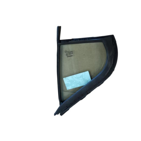 Custode avant droit (porte) TOYOTA YARIS 3