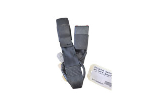 Attache ceinture arriere gauche TOYOTA YARIS 3 Photo n°2 Attache ceinture arriere gauche TOYOTA YARIS 3 Photo n°2