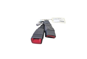 Attache ceinture arriere gauche TOYOTA YARIS 3 Photo n°3 Attache ceinture arriere gauche TOYOTA YARIS 3 Photo n°3