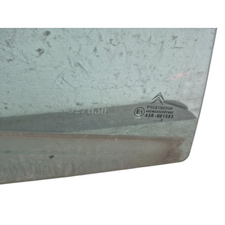 Vitre arriere droit CITROEN C3 1