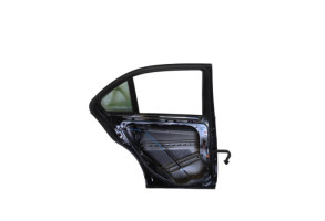 Porte arriere gauche MERCEDES CLASSE C 204 Photo n°1 Porte arriere gauche MERCEDES CLASSE C 204 Photo n°1