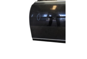 Porte avant gauche MERCEDES CLASSE C 204 Photo n°8 Porte avant gauche MERCEDES CLASSE C 204 Photo n°8