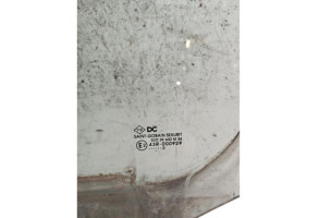 Vitre avant gauche RENAULT KANGOO 2 Photo n°1