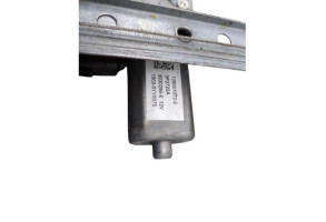 Leve vitre electrique arriere gauche RENAULT CLIO 4 Photo n°1