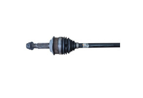 Cardan droit (transmission) TOYOTA YARIS 3 Photo n°2 Cardan droit (transmission) TOYOTA YARIS 3 Photo n°2