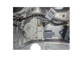 Leve vitre electrique arriere gauche MERCEDES CLASSE C 204 Photo n°2 Leve vitre electrique arriere gauche MERCEDES CLASSE C 204 Photo n°2