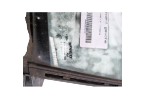 Custode avant gauche (porte) RENAULT CLIO 4 Photo n°1